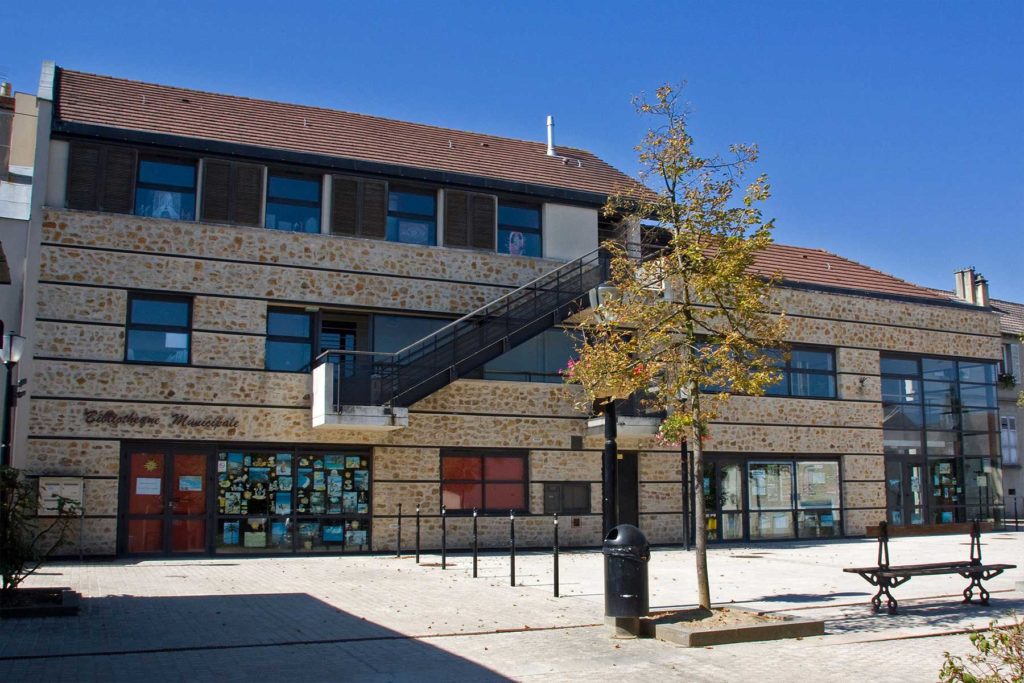 Bibliothèque Municipale de Villabé : La médiathèque Alain-Ramey