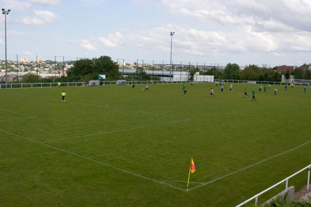 Le stade du collège Rosa Parks de Villabé