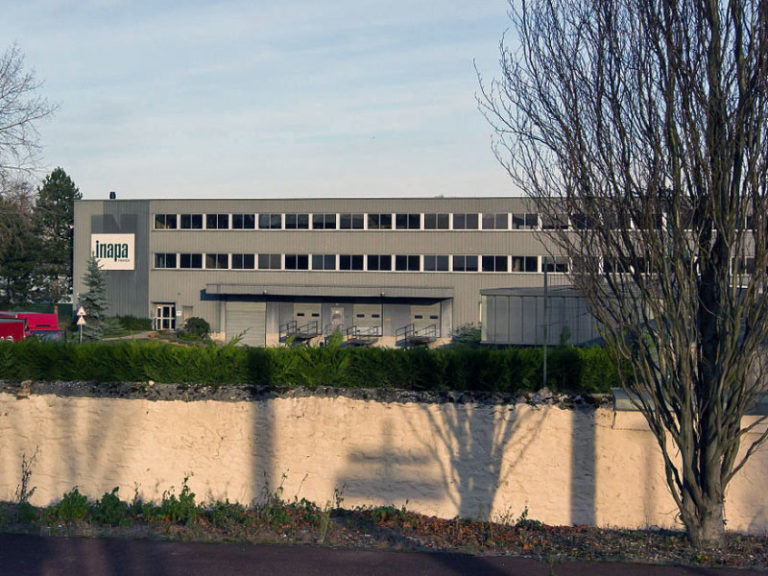 Inapa France : Bureaux (Siège) et logistique à Villabé